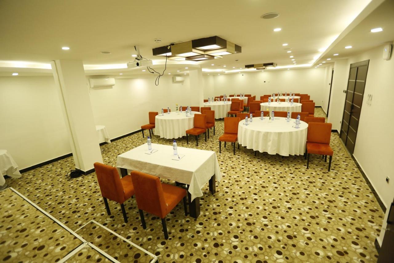Cassiopeia Hotel Аддис-Абеба Экстерьер фото